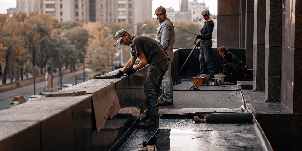 Гидроизоляция парапета кровли: методы, материалы, стоимость